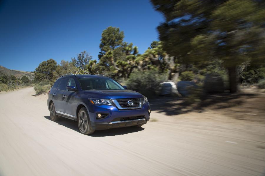  Nissan Pathfinder (R52) 2016 года  (NA) (фото 4 из 41)